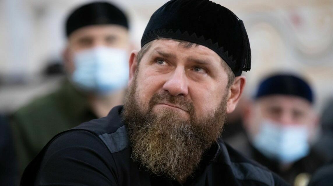 Кадыров заявил об успехе в «дешайтанизации» Украины
